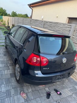 Volkswagen golf 5 1.9 TDi 77kw - 2