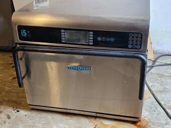 Turbo rúra TurboChef i5, cena novej 20 000€ - 2