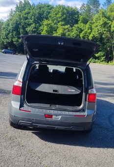 Chevrolet Orlando - 2