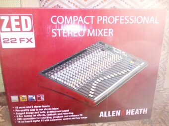 Allen & Heath Zed-22FX - 2