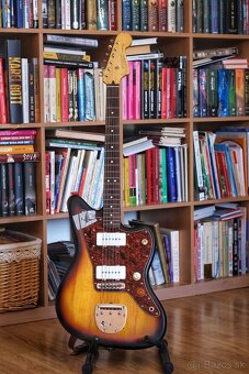 Squier Vibe Jazzmaster - 2