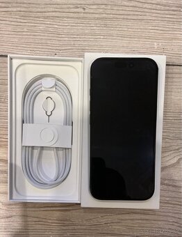 PREDAM APPLE IPHONE 16 PRO 256GB CIERNY TITAN - 2
