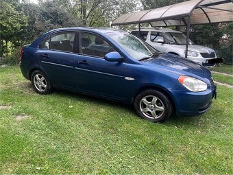 Hyundai accent - 2