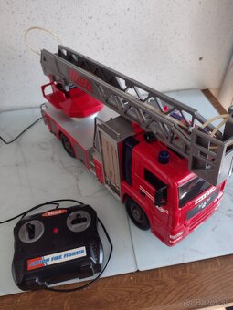 VELKÉ HASIČSKÉ AUTO NA BOVDEN - 2