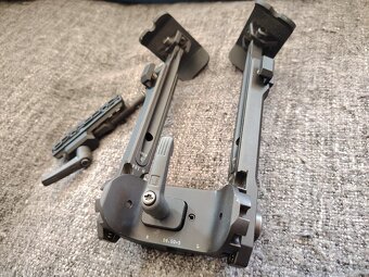 bipod - dvojnožka Fortmeier s adpatérom Weaver alebo M-LOK - 2