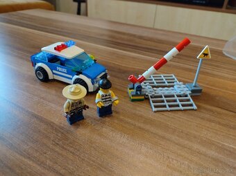 Predám zbierku lega - 2