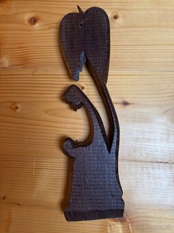 Drevený vyrezávaný obraz - 2