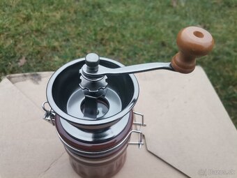 Mlynček na kávu - 2