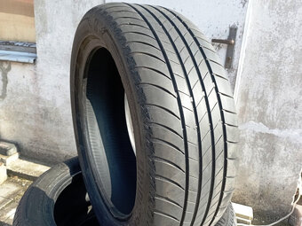 215/50/18 Bridgestone letné pneu 4ks - 2