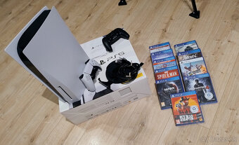 PLAYSTATION 5 s mechanikou + 2 ovládače + 10 hier - 2
