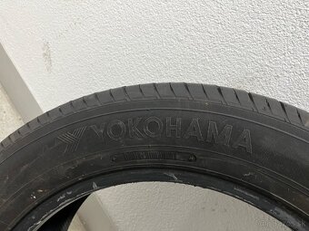Yokohama bluearth E70 225/55 R18 - 2