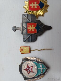 Vojenské odznaky - 2