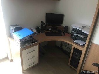 Skriňa + rohový stôl - 2