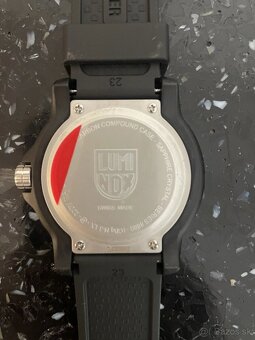 Luminox Black Ops 8800 Series 45 мм - 2