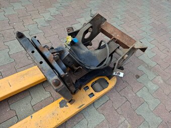 Predam čelnu hydrauliku na multicar M26 - 2