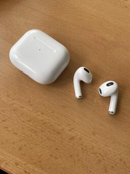 Airpods 3 - 2