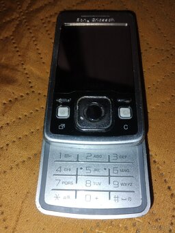 Sony Ericsson T303 - 2