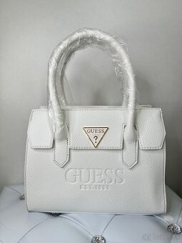 Guess kabelka biela - 2