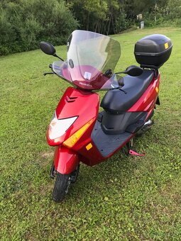 Honda Lead 100 - 2