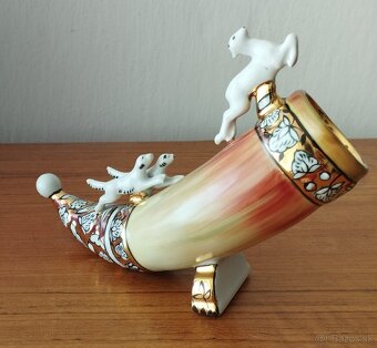 Porcelánová váza - 2