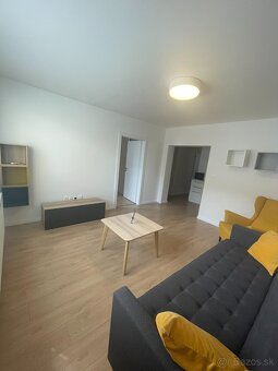 Na prenájom 2izbový byt v centre mesta - 2