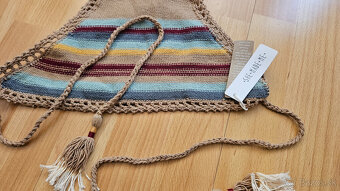 Dievčenský háčkovaný top, vel. S - 2