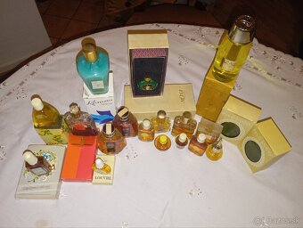 Retro, staré parfémy - 2