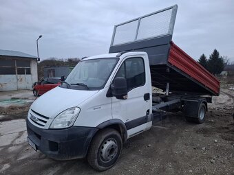 Nákladné vozidlo IVECO DAILY - sklápač - 2