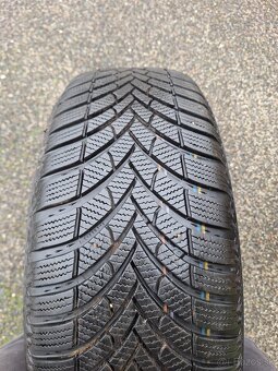 225/60 R18 Semperit - 2