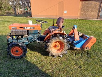 Predám malotraktor Kubota B7000 4wd - 2