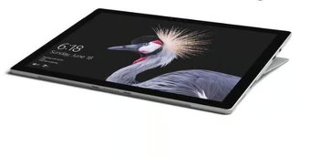 Microsoft Surface Pro 5 – 256GB SSD / 8GB RAM - 2