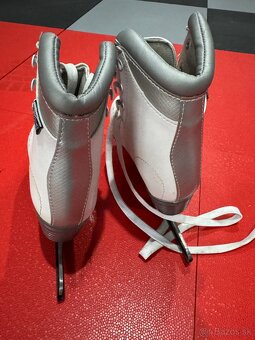 Dievčenské korčule - 2