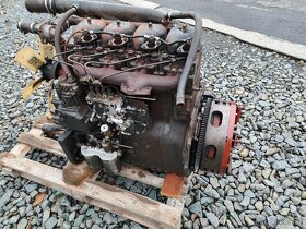 Motor zetor 6201 nastrojený - 2