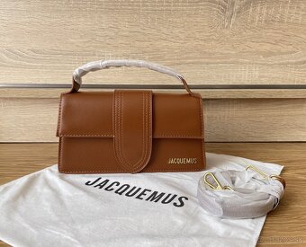 Jacquemus Le Grand Bambino hnedá kabelka - 2