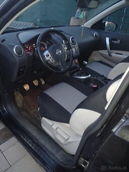 Nissan Qashqai 1,6 benzín - 2