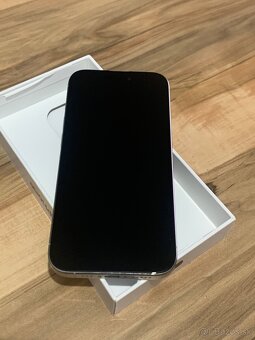 Predám Apple iphone 15 PRO 512GB White poškodený LCD - 2