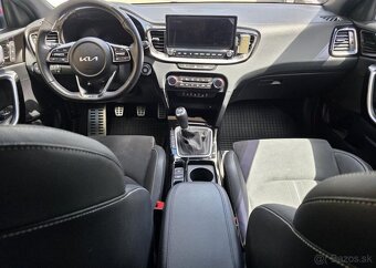 Kia Cee´d 1.5-GT-Line-ZÁRUKA-PAMĚŤ SED. - 2