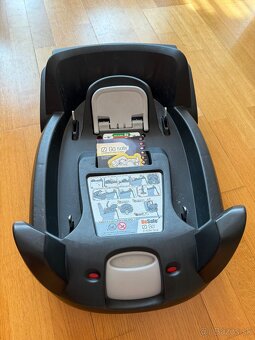Zakladňa BeSafe Isofix iZi go X1 s autosedačkou Stokke - 2