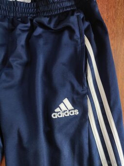 Adidas sportovní tepláky (vel. L) – výborný stav - 2