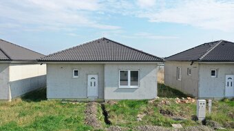 ŠIKOVNÝ 4 IZBOVÝ RODINNÝ DOM V ŠTANDARDE,2xPARKOVACIE MIESTO - 2