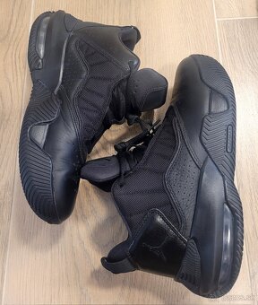 Jordan Stay Loyal - 2