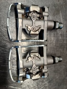 Nášľapné trekingové pedále Shimano - 2