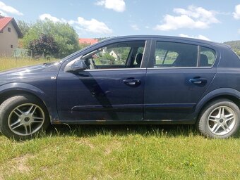 Opel Astra 1.6 benzín - 2