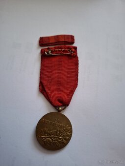 Medaila Za službu vlasti - 2