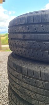 Celoročne Pneu 235/60 r18 - 2