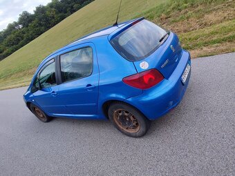 Peugeot 307 2.0 HDI 66kw Nova Stk a Ek do 7/2027 - 2