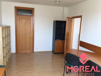 Prenájom kancelárskych a skladových priestorov pri Zlatých p - 2