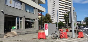 Parkovacie miesto na rohu ulíc Miletičova a Košická na preda - 2