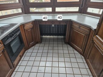 Masívna kuchynská linka z Nemecka so spotrebičmi - 2