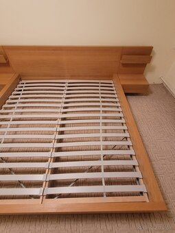 Predám manželskú posteľ - zachovalý stav - 2